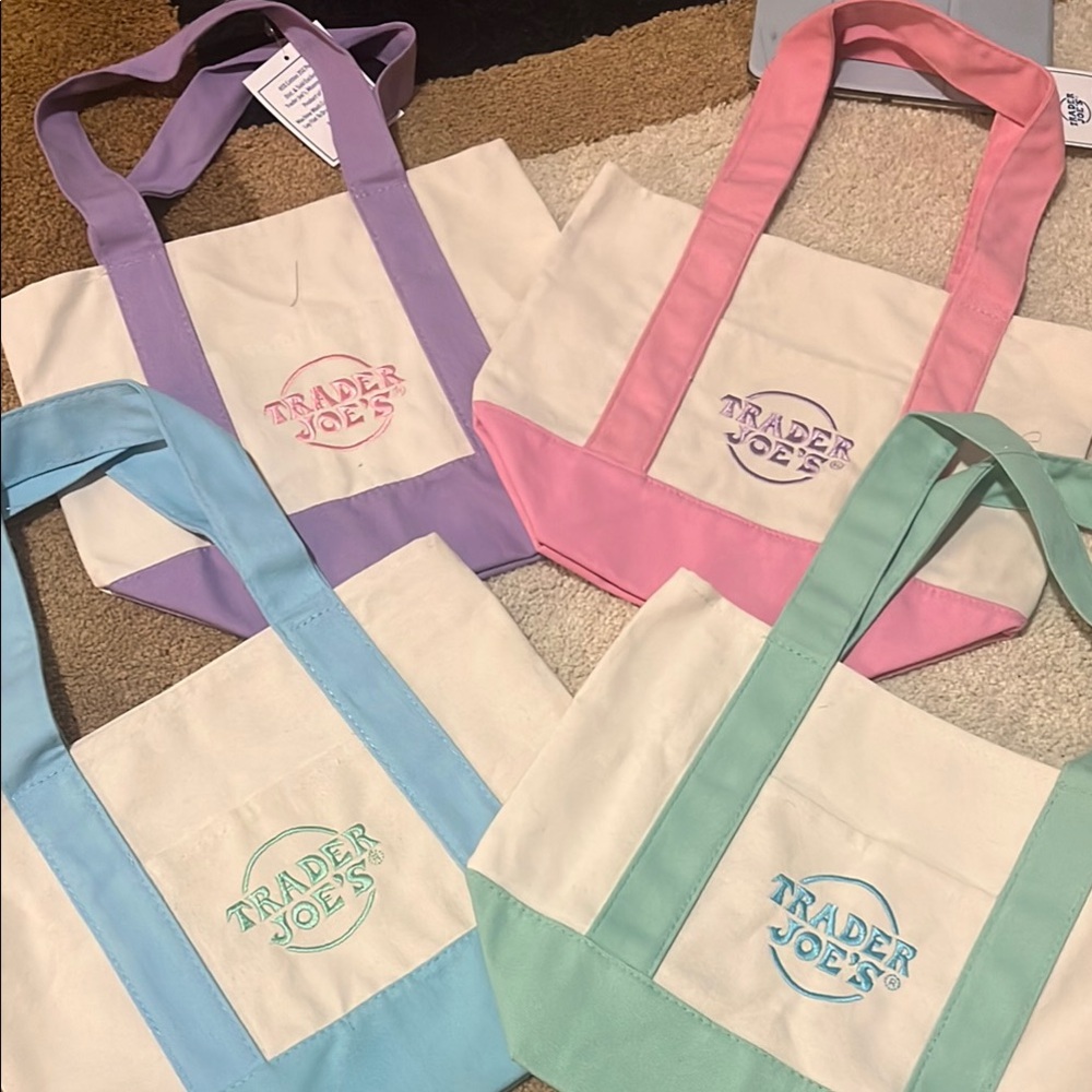 Trader Joe’s Mini Pastel Canvas Tote Bag Set of 4 – Limited Edition